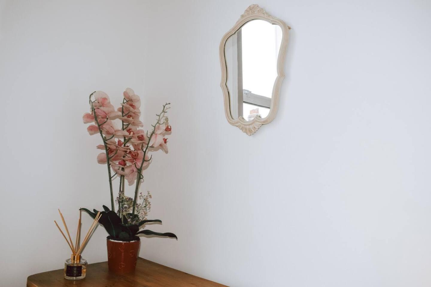 The Twickenham Apartment Near Strawberry Hill Esterno foto