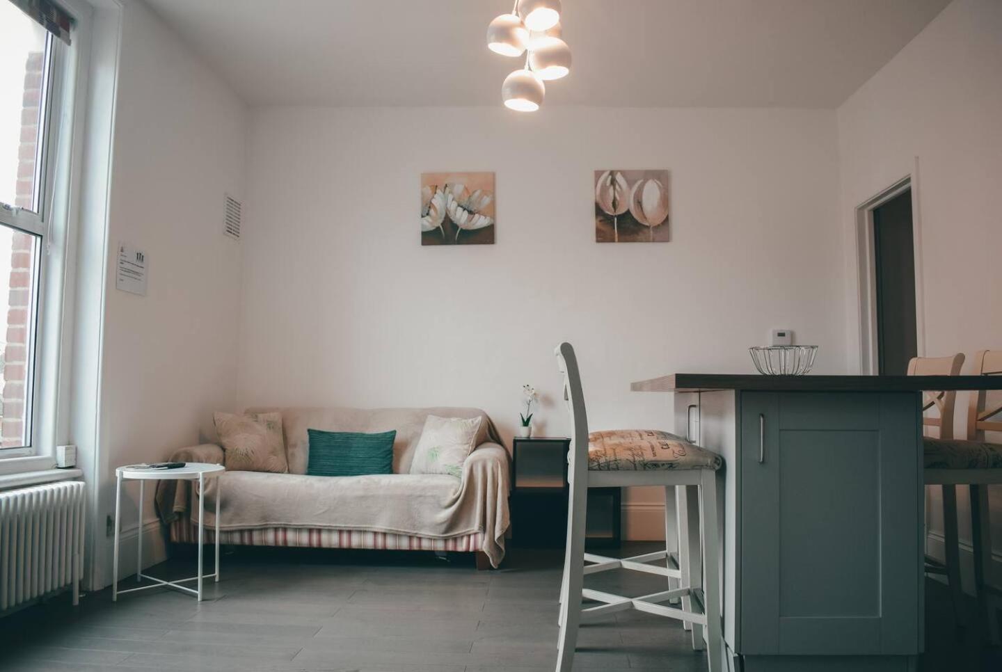 The Twickenham Apartment Near Strawberry Hill Esterno foto