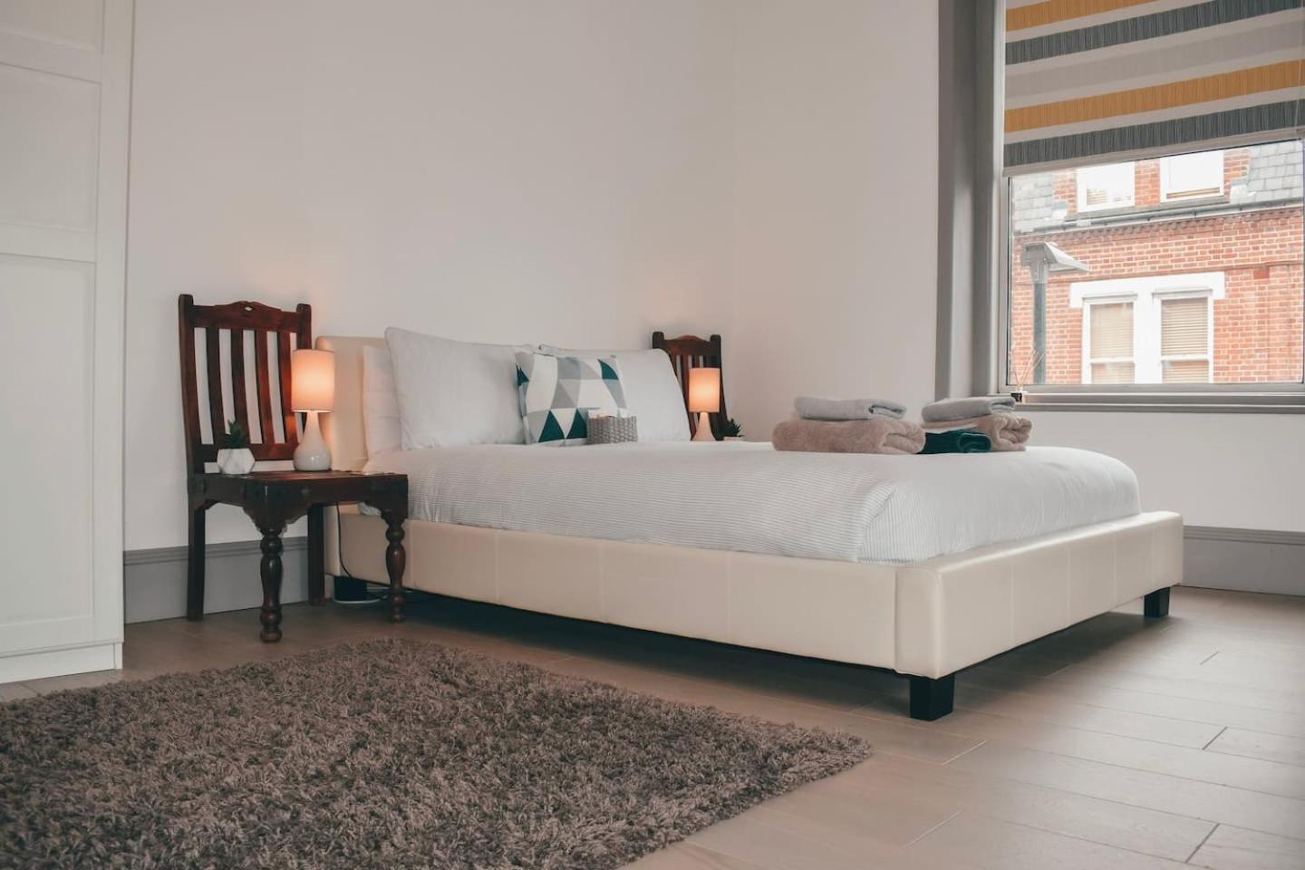 The Twickenham Apartment Near Strawberry Hill Esterno foto